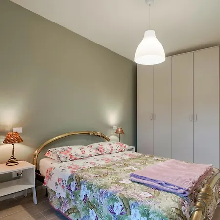 Casa Attilia - Con Terrazza Wifi E Aria Condizionata Apartment *
