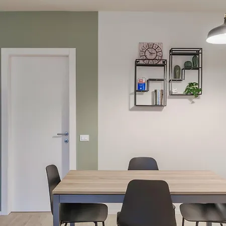 Casa Attilia - Con Terrazza Wifi E Aria Condizionata Apartment *